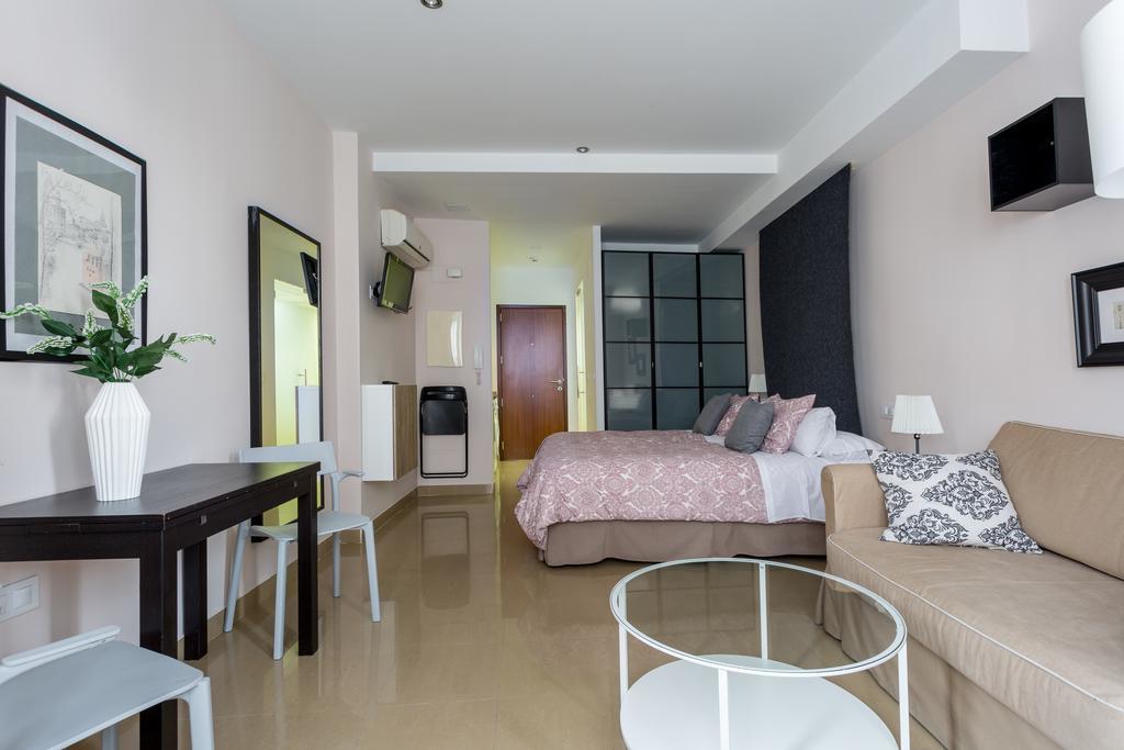 Apartamentos Edificio Constitucion Sevilla Exterior foto